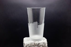 Winston Salem, North Carolina Skyline Pint Glass Barware