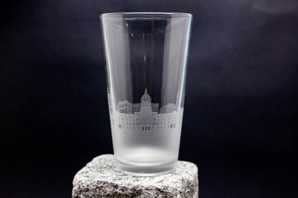 Columbia, Missouri Skyline Pint Glass Barware