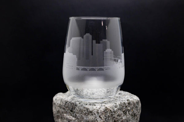 Saskatoon, Saskatchewan, Canada Skyline Wine Glass Barware