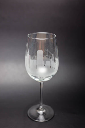 San Francisco Skyline Wine Glass Barware - Urban and Etched