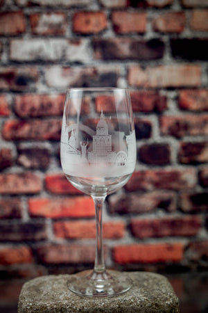 Kyiv/Kiev Skyline Wine Glass Barware - Urban and Etched