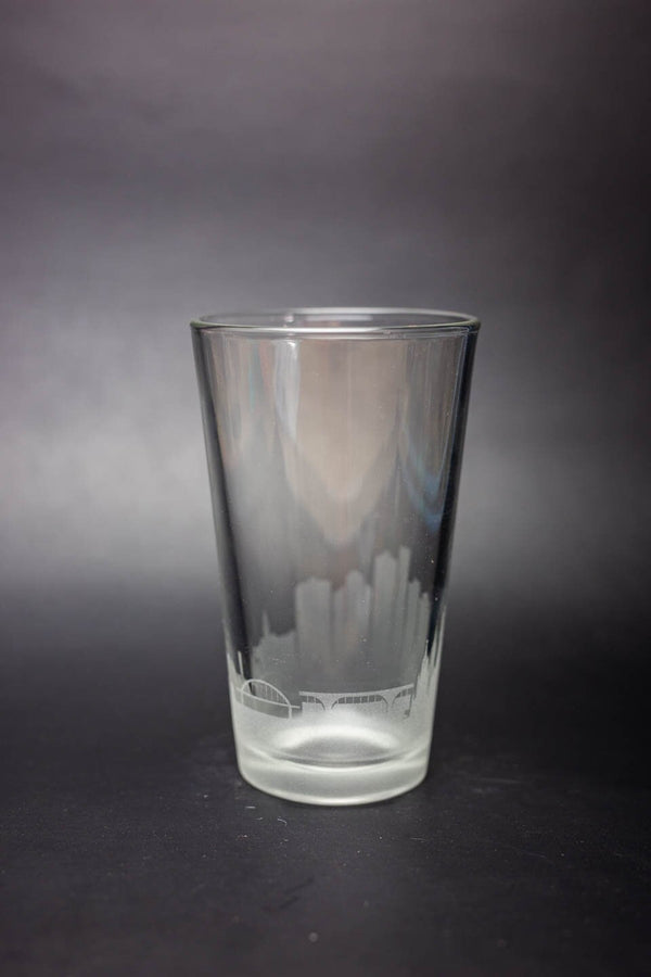 Belo Horizonte Skyline Pint Glass - Skyline Beer Glass - Etched Gift - Panoramic City Design - Urban and Etched