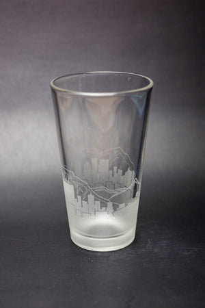 Cape Town Skyline Pint Glass - Skyline Beer Glass - Etched Gift - Panoramic City Design - Urban and Etched