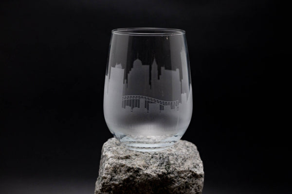Memphis, Tennessee Skyline Wine Glass and Stemless Wine Glass Etched Barware